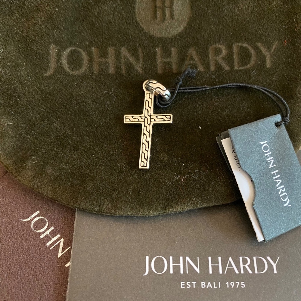 NWT JOHN HARDY Rare Cross Pendant